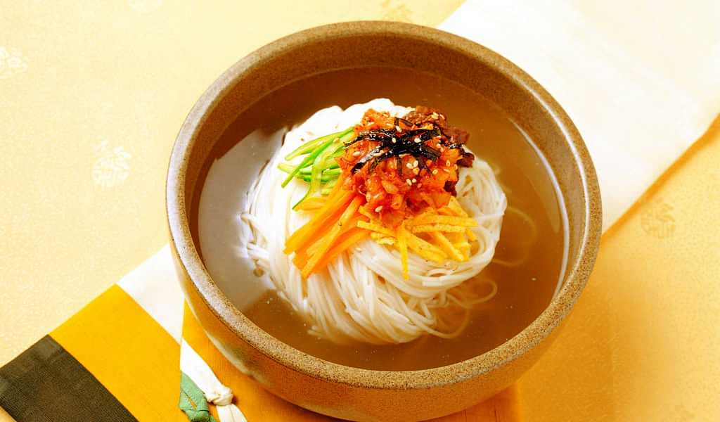 Janchi Guksu (Korean Noodle Soup)s